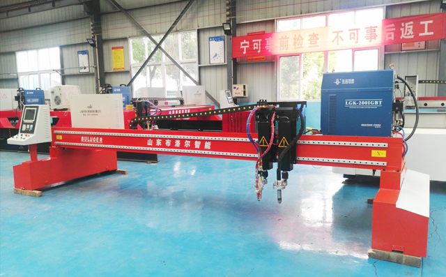 購買數(shù)控切割機(jī)需要注意的三大事項 購買數(shù)控切割機(jī)需要注意的三大事項