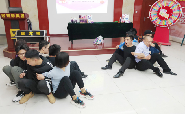 坐地起身，促進(jìn)團(tuán)隊(duì)協(xié)作