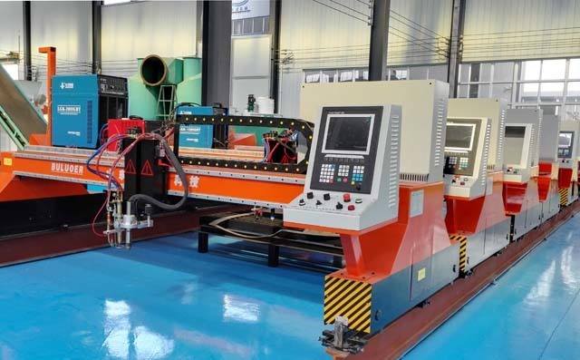 等離子火焰切割機(jī) 等離子火焰切割機(jī)