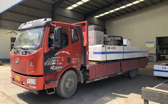 激光切割機發(fā)往風機制造廠家 激光切割機發(fā)往風機制造廠家