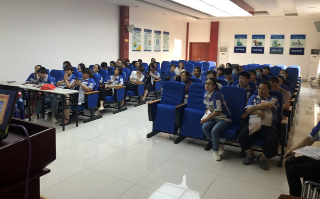 布洛爾公司積分制管理第十一期快樂(lè)會(huì)議召開(kāi) 布洛爾公司積分制管理第十一期快樂(lè)會(huì)議召開(kāi)