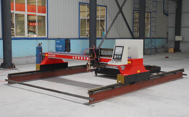 數(shù)控等離子火焰切割機(jī) 數(shù)控等離子火焰切割機(jī)