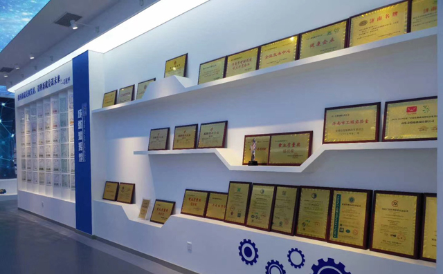 布洛爾數(shù)控等離子切割機(jī)廠家專利逐年增加 布洛爾數(shù)控等離子切割機(jī)廠家專利逐年增加