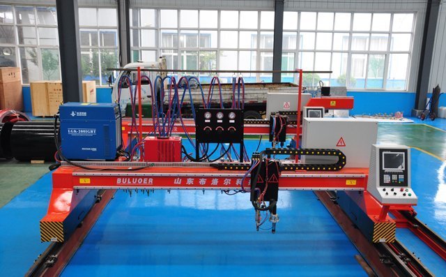 數(shù)控等離子切割機(jī) 數(shù)控等離子切割機(jī)